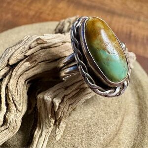 Vintage 1940’s Native Navajo Diné Sterling Silver Turquoise Ring
